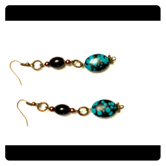 Turquoise Villa Pierced Earrings